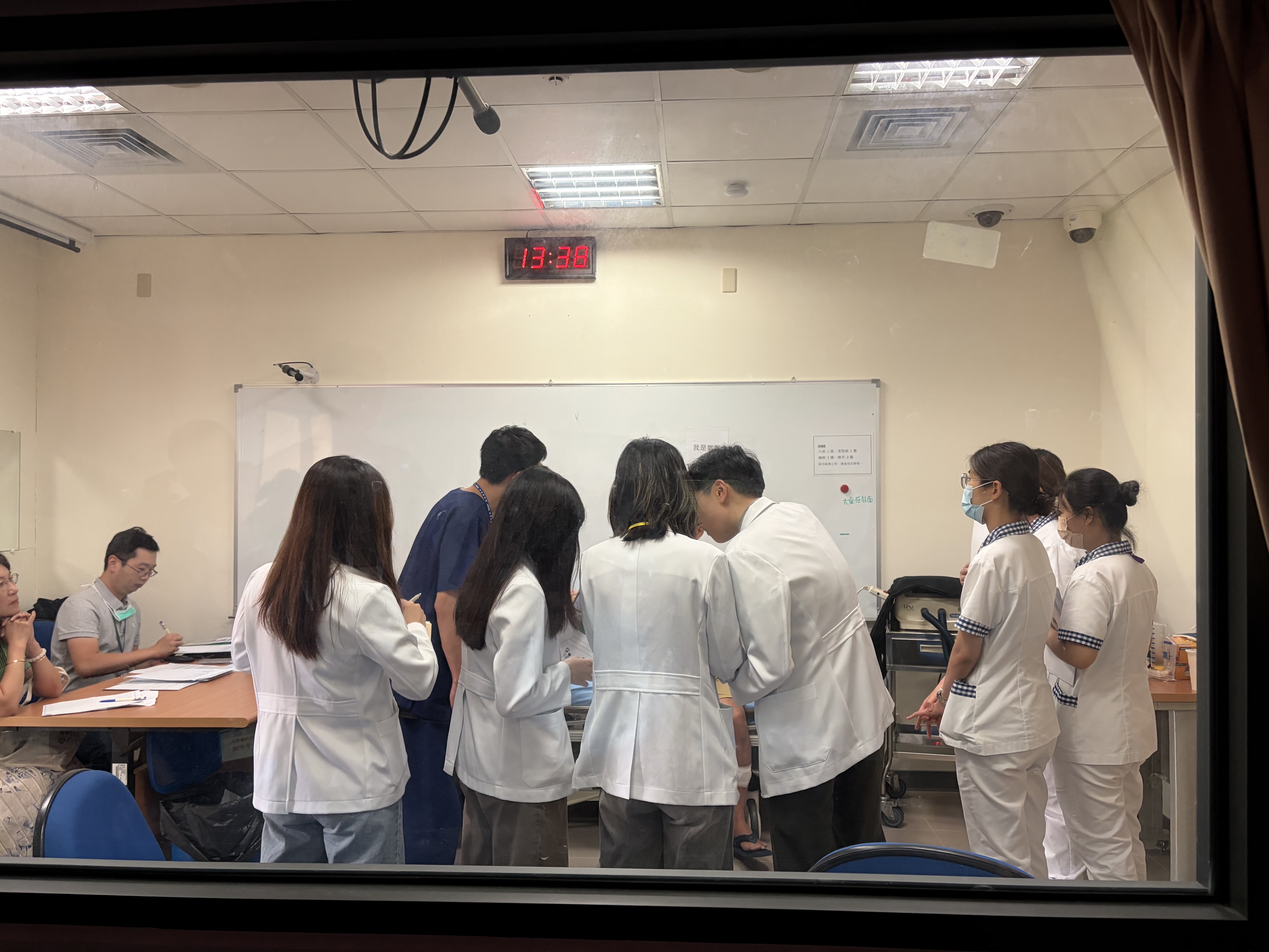 56F592B7 5A74 40E5 B0E0 480CC2B24082