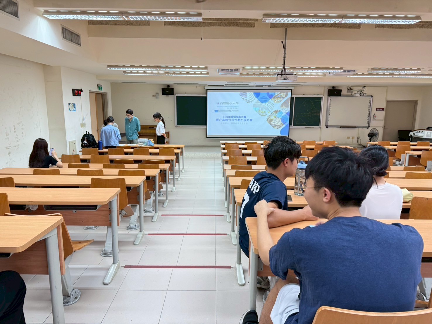 LINE_ALBUM_113-21140424期初說明會3_250429_3.jpg