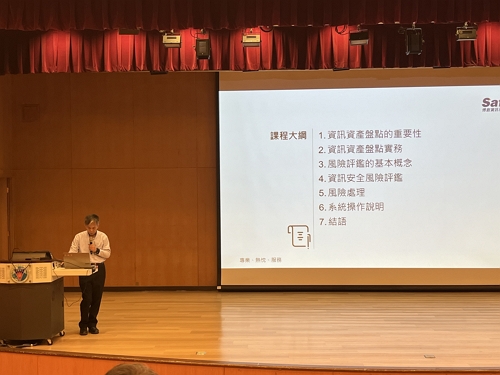 26 03 11 09 07 42 3862