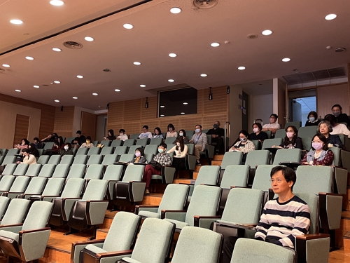 26 03 11 09 09 13 3863