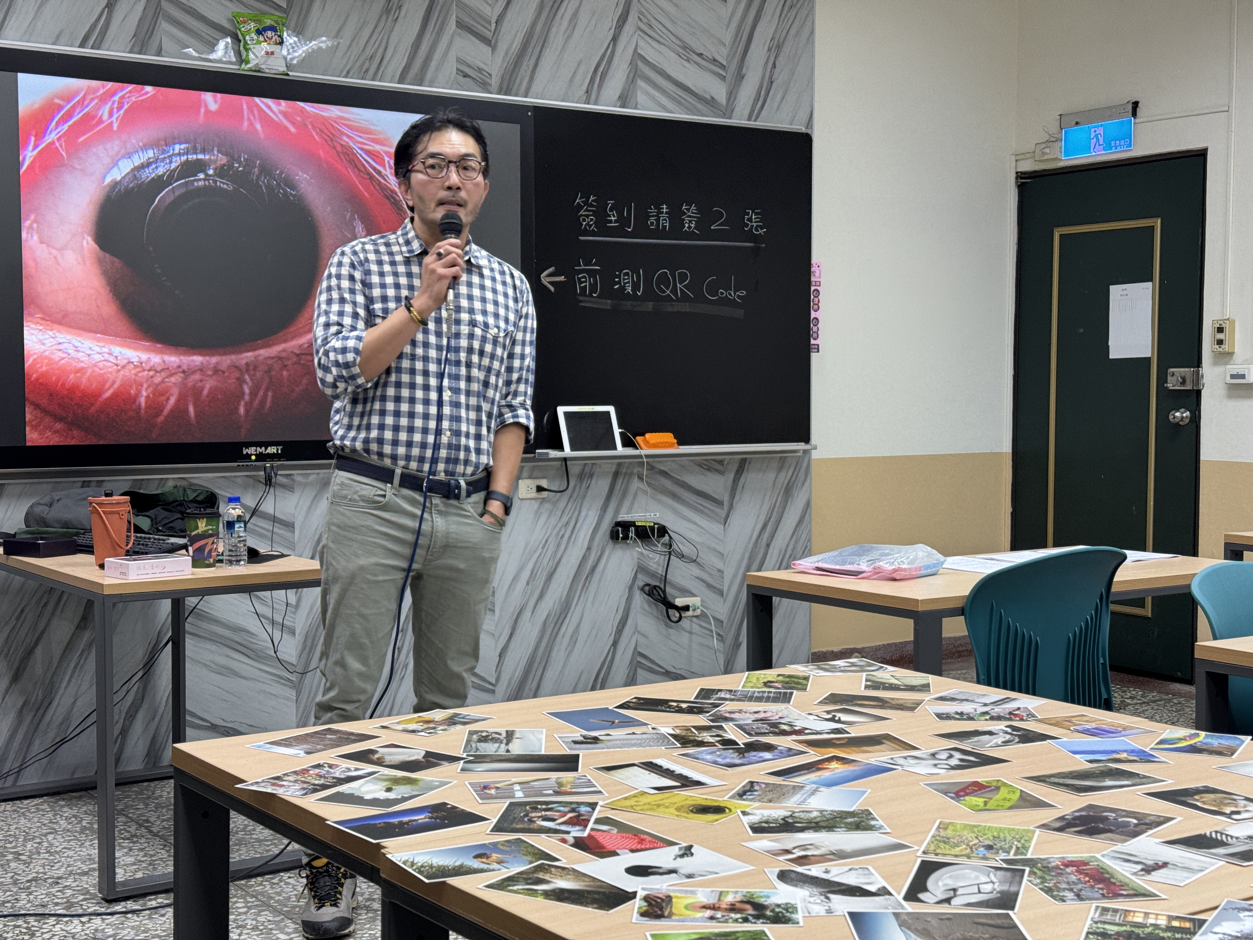 20251121 2明富老師分享照片背後故事