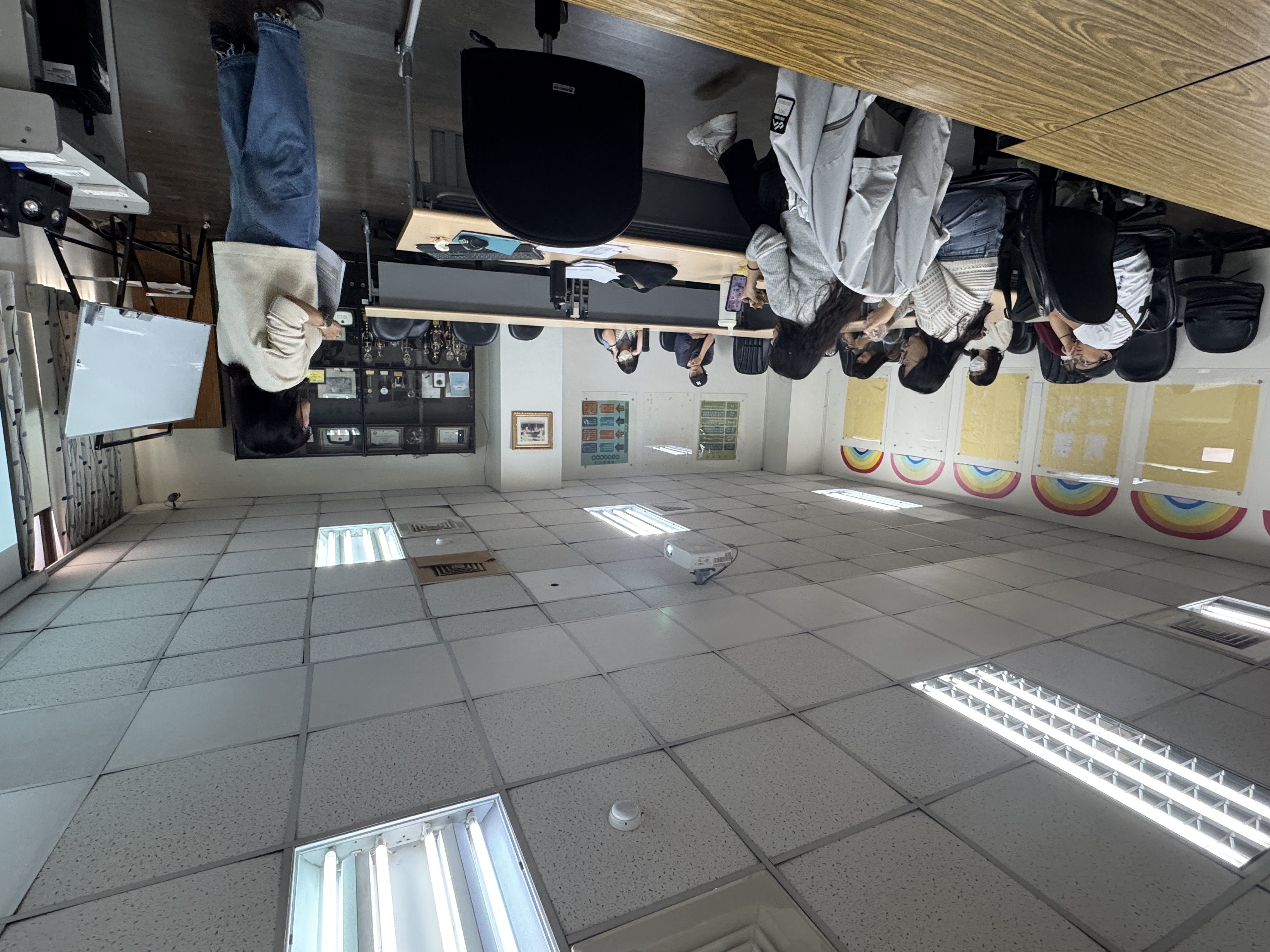 20251216 1老師講解今日主題