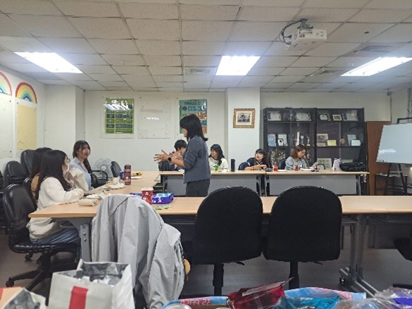 20251223 2老師鼓勵學生嘗試思考更貼近情境的用詞