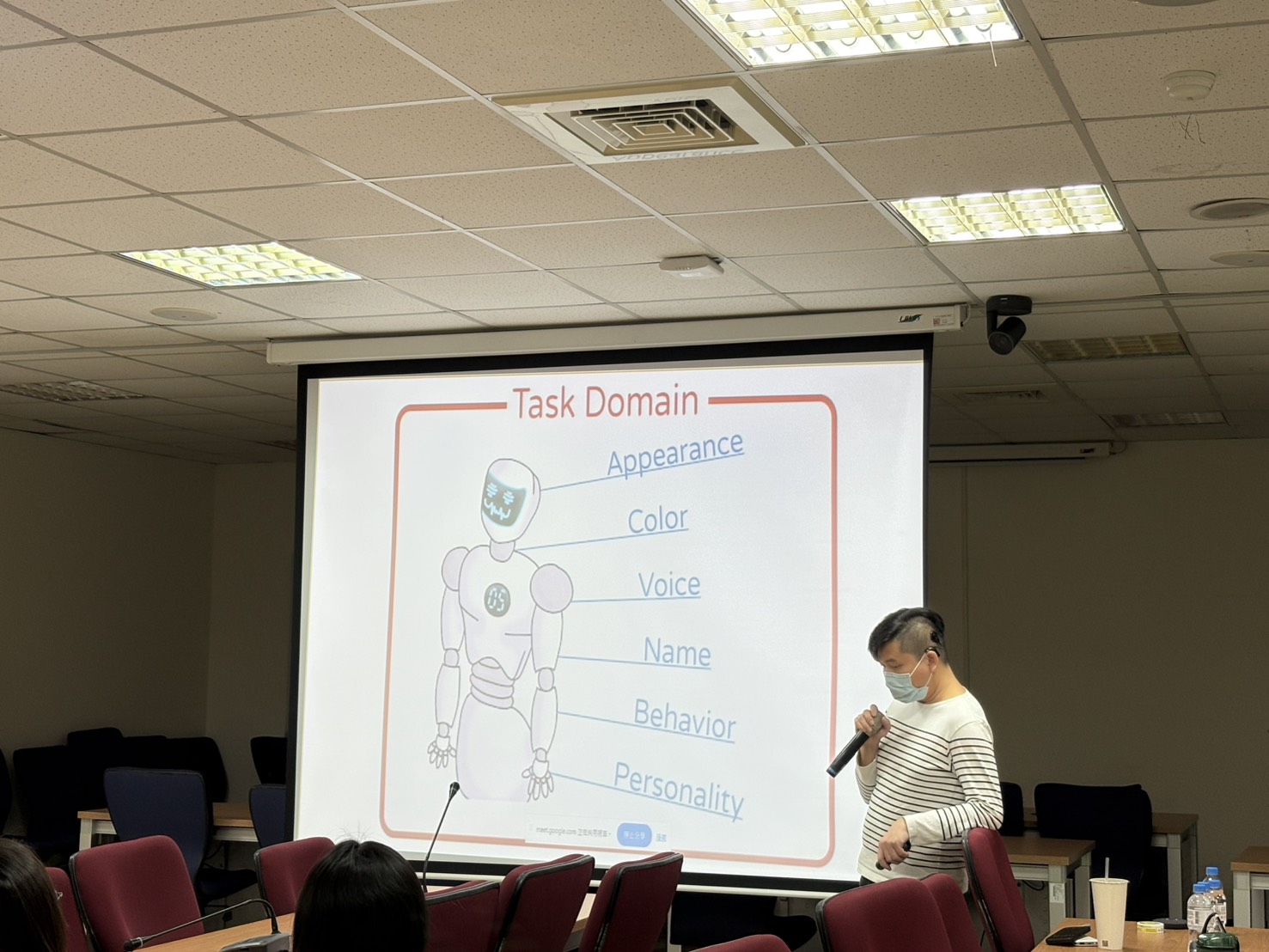 20251127 駱冠宏博士 分析機器人設計元素