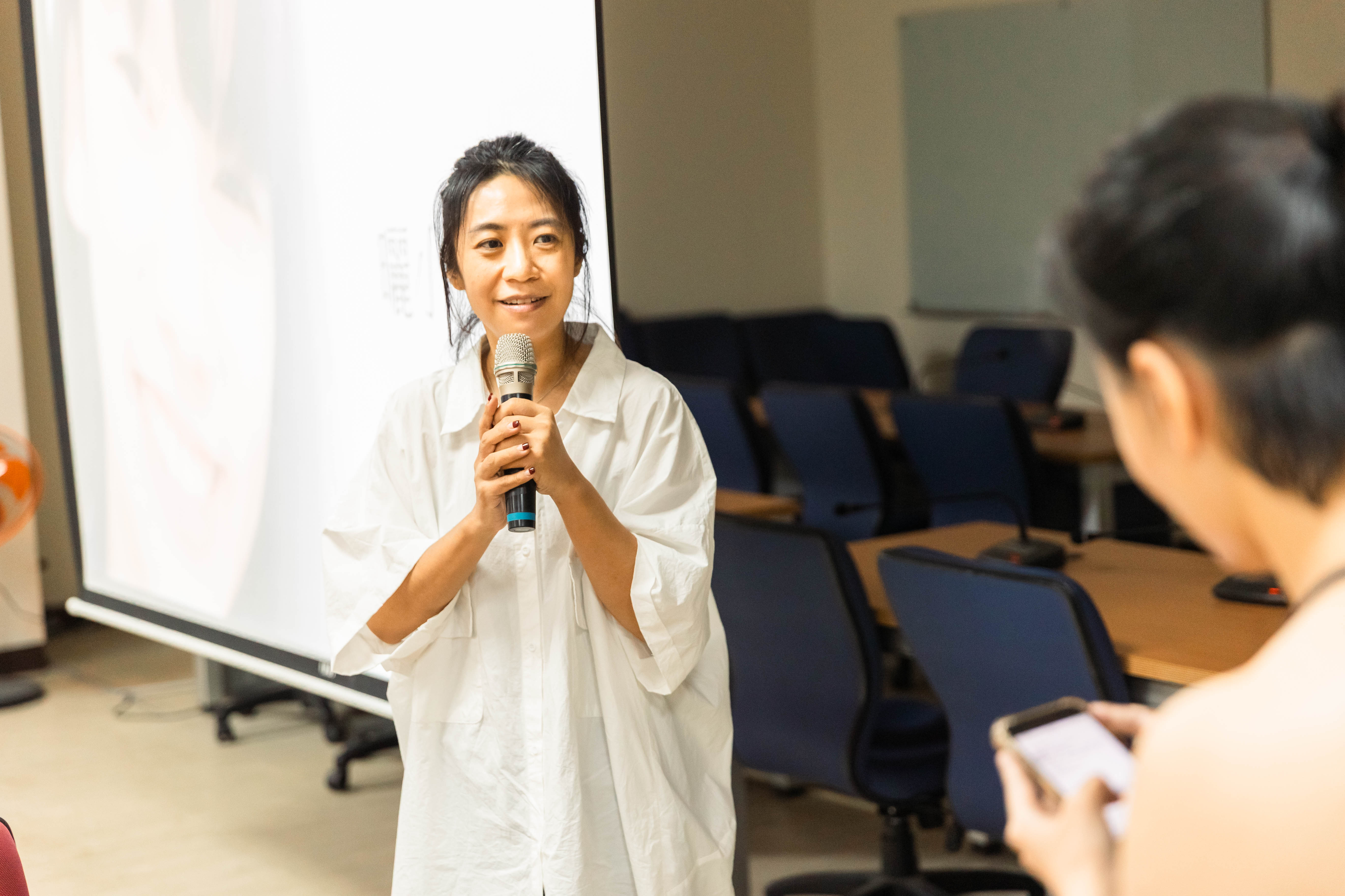 20251210 志願單親 主持人胡郁盈老師與講者對談