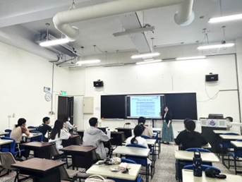 邱依琇老師講解這堂課程主要上課方式