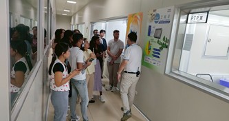 3 1 天然所 陳宜芳 藥廠參訪 高教深耕計畫執行成果圖片4