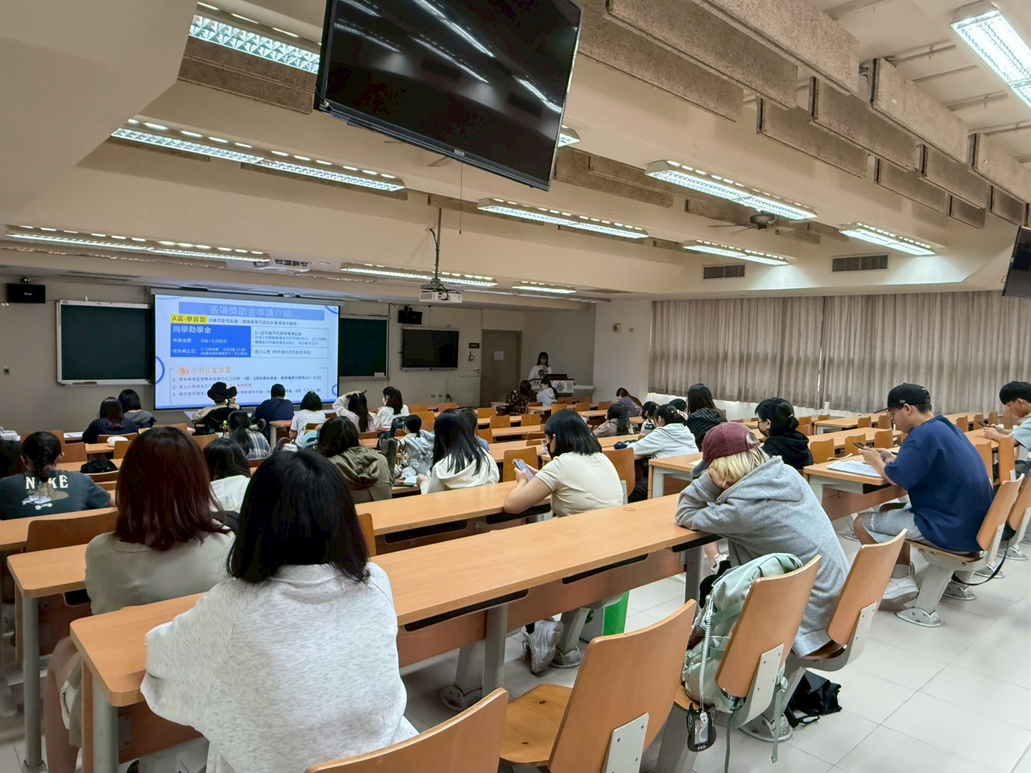 LINE ALBUM 11533期初說明會 260304 1