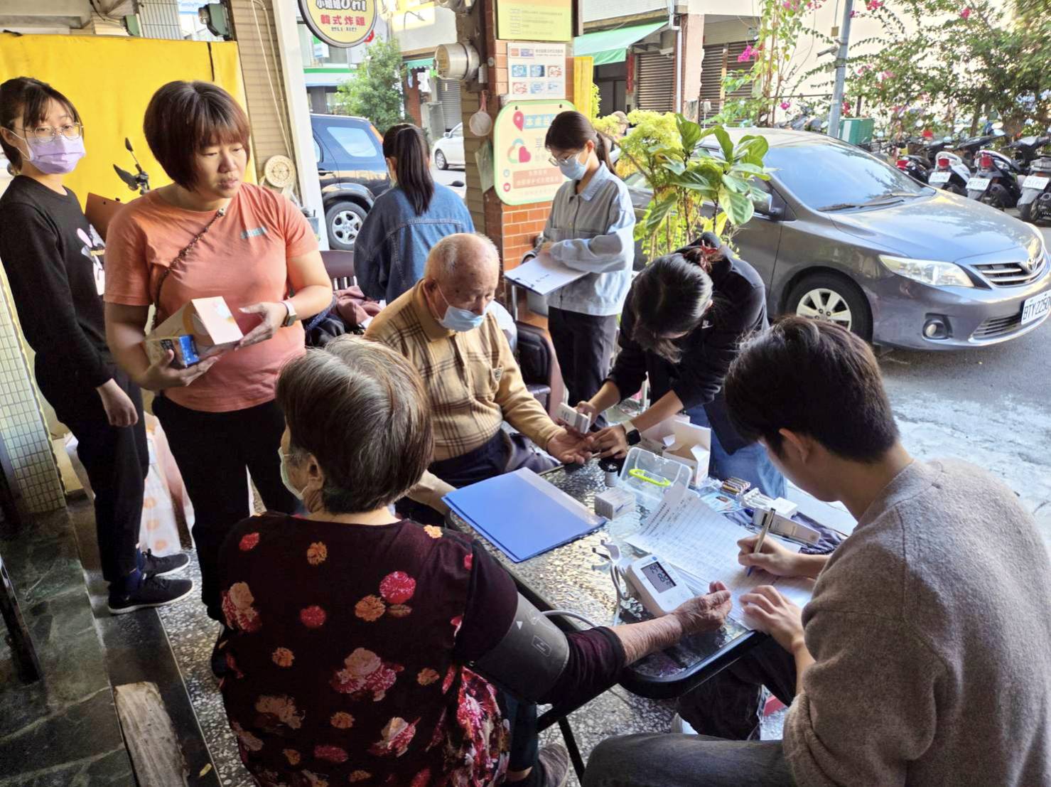 2 血壓 血糖量測